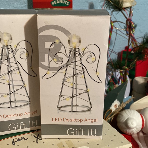 LED Desktop Angel USB Powered - Picture 5 of 6